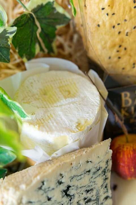 The 'CONNOISSEUR' - Cheese Hamper