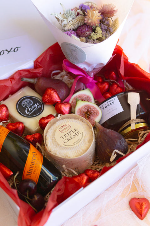 "Love At First Bite" - A Luxurious Romantic Celebration Cheese Hamper