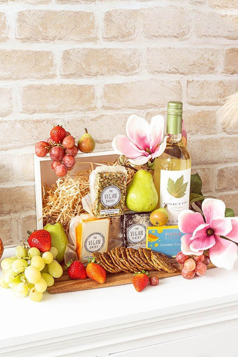 'Bliss' Vegan Cheese & Wine Hamper - Cheese Celebration