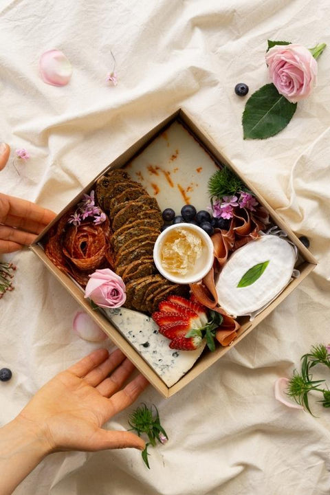 The Summer Picnic Cheese Hamper - Cheese Celebration